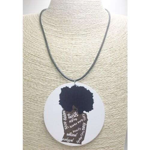 Natural tree Chokers On The Neck