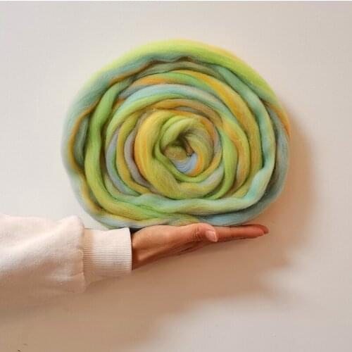 Wool Blended Wool Roving 50g Merino Mixed Hand Dyed Wool Top Art Needle and Wet Felting Supplies Needle Felting Diy Wool (NO.03)