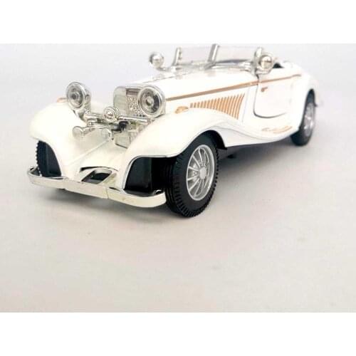 Diecast 1:28 Scale Alloy 500k Retro Sports Car Model Pull Back Metal Vehicles Boy Toy For Children Adult Collection Decoration