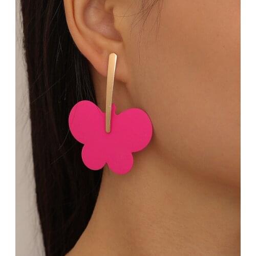Origin Summer Hyperbole Spray Alloy Pink Color Big Butterfly Pendant Earrings for Women Ladies Streetwear Accessories