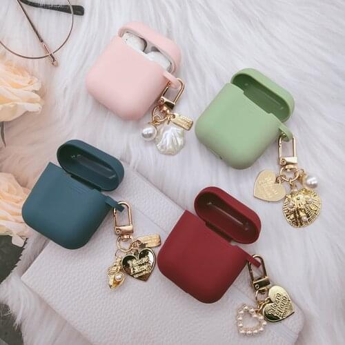 Luxury Pearl Shell Pendant Decor for AirPods 2/1 Bluetooth Wireless Silicone Earphone Case Cover With Cute Metal Keychain