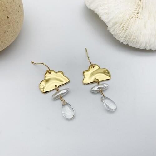 Lifefontier Vintage Crystal Baroque Pearl Dorp Earrings for Women Gold Color Metal Clouds Dangle Tassel Earrings Jewelry 2021