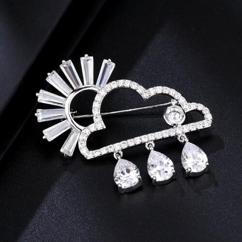 Luxury AAA Zircon Clouds Rain Brooches for Women Rhinestone Brooch Pins Casual Christmas Pin Jewelry Gifts Suit Accessories Men