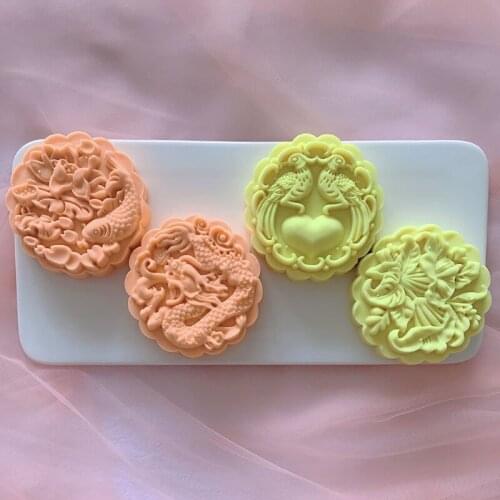 M68E Moon Cake Moulds Dragons Fish Design Hand Pressure Fondant Decoration Cookie Cutter for Baking DIY Cookie Baking Gadgets