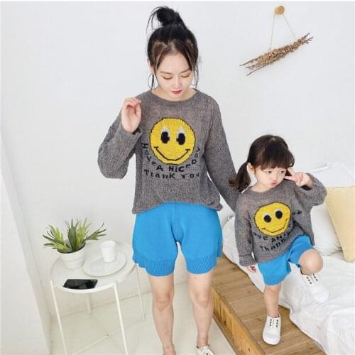 Family Matching Outfits Fashion Smile Print Knit Sweater Mommy And Daughter Matching Clothes Spring Autumn Mommy And Me Sweaters