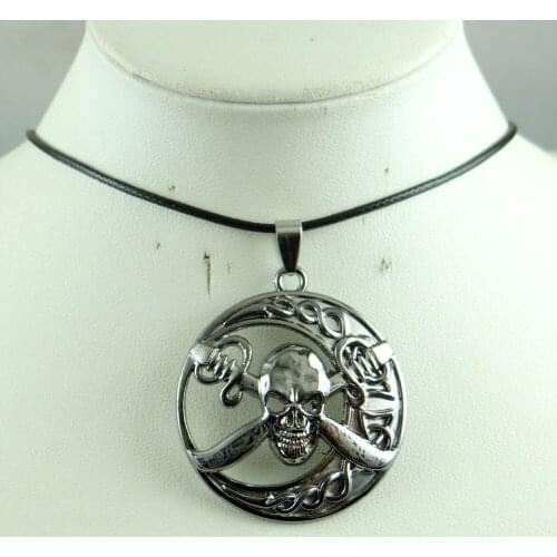 5pcs Free shipping High Quality Lucky Charm Alloy Fashion Retro antique SILVER Charm Skull Pendant & necklace Leather Chain