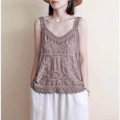 Summer Spaghetti Strap Tops Women Sleeveless V-Neck Floral Embroidery White Tank Top Camis White Black Tee Shirt