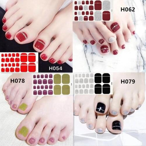 2020 New Designs Foot Toe Nail Sticker Fashion Nail Art Polish Full Cover Waterproof Adhesive Foil Stickers Manicure Predesigned