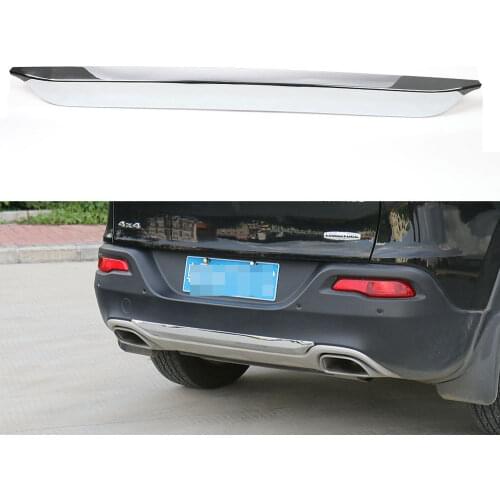 BBQ@FUKA 1Pc Light Car Rear Tail Trunk Lower Bumper Molding Cover Trim Sticker Fit For Jeep Cherokee 14-2016 Car Decal Accessory
