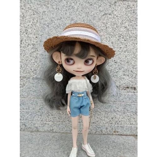Blythes size doll clothing white one-word shoulder coat + light blue waist off shorts blythes size 1/6 size doll accessories