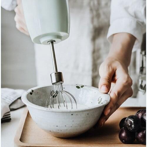 Wireless electric whisk household small mute automatic mini multi-function baking mixing charging type