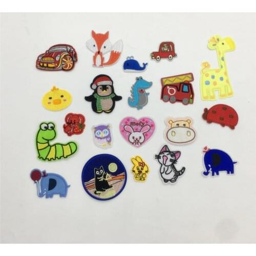 Fashion Style Cartoon Animal Patch Stickers Embroidery Childrens Clothes Decal Badge Patch DIY Clothing Stickers Accessories
