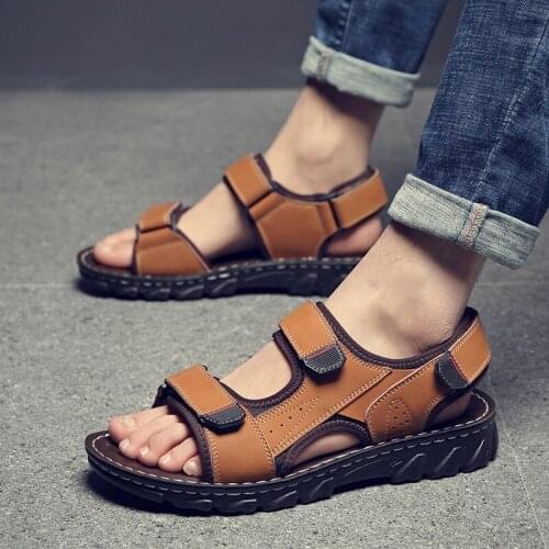2021 Men Fashion shoes Breathable Genuine Leather Sandals Flat Non-slip Men Beach Casual Sandals Male Summer Holiday Shoes