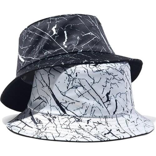2 Two Sided Double Faced Faces Sides Breaking Fence Black White Crack Adult Street Fashion Break Pieces Bucket Hat Hats Beanie