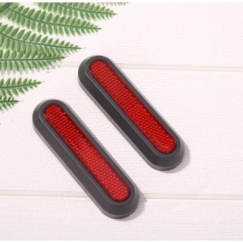 2Pcs Reflective Rear Wheel Hub Cover Protective Shell Case Sticker Smart Skateboard for Xiaomi Mi Electric Scooter