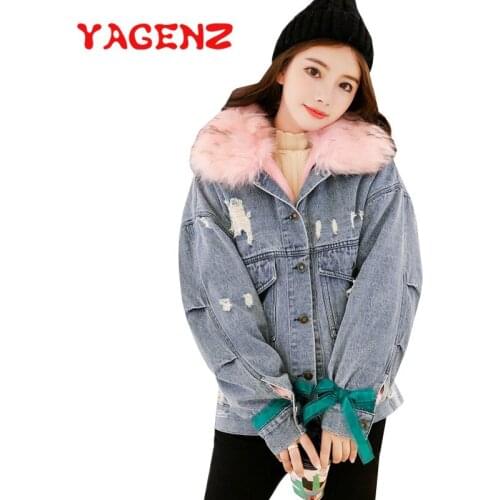 YAGENZ Denim Jacket Light Blue Bomber Short Jeans Jacket Harajuku Denim Outwear Long Sleeve Embroidery Big fur collar Coat 609