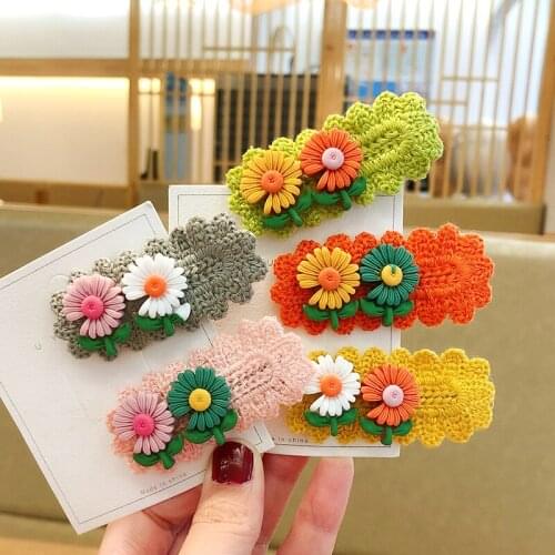 New Children Cute Candy Acrylic Daisy Knitting Hairpins Girls Lovely Colors Flower Ornament Hair Clips Kids Hair Accessoreis