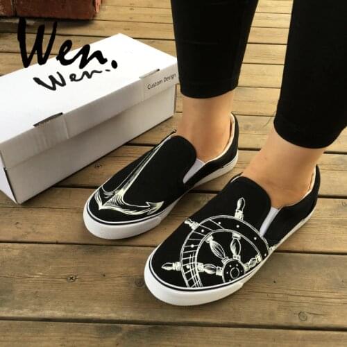 WEN Clothes And Footwear For Dogs