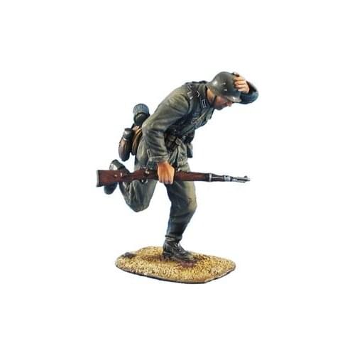 Unpainted Kit 1/35 Heer Infantry Running Holding on Helmet figure Historical Figure Resin Kit