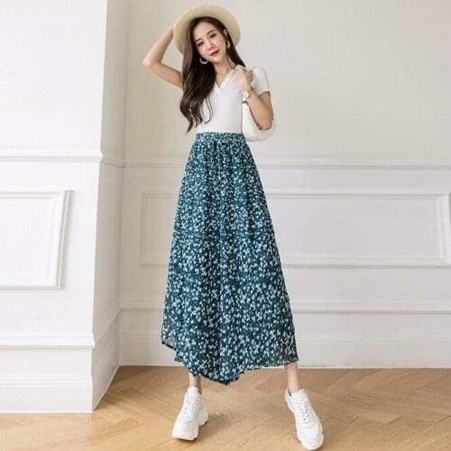 2021 Spring Summer Chiffon Floral Ice Silk Wide Leg Pants Thin Womens Loose And Thin Skirt Pants Nine Leggings Girls