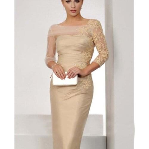 Champagne Mother Of The Bride Dresses Sheath 3/4 Sleeves Appliques Lace Plus Size Groom Short Mother Dresses For Wedding