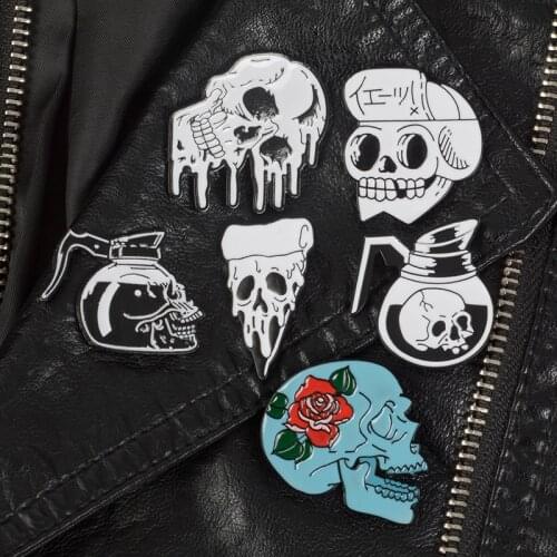 Punk Skeleton pins Skull brooches Dark Lapel pins Backpack Bag Hat Leather Jackets Fashion Accessory for men Unisex
