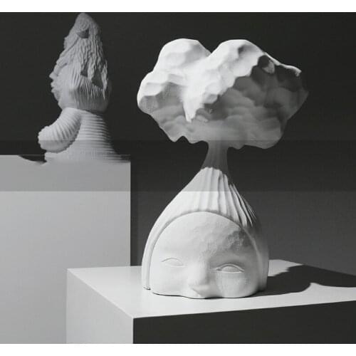 Modern Sales Office Model Room Soft Decorations Home Furnishing Creative Art Character Sculpture Decoration Resin Ornaments