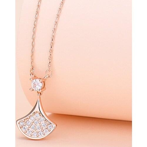 Lyvior Japanese Ginkgo Biloba Leaf Pendant Necklace Available with Skirt Simple Zircon Plant Foliage Necklaces Gifts for Women