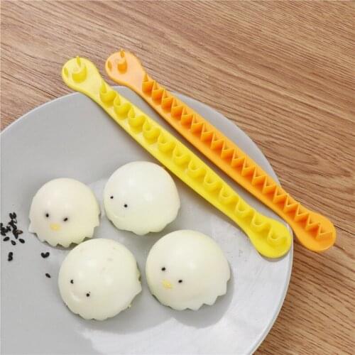 2Pcs Creative Lace Egg Cutter Cut Flower Styler Lovely Breakfast Making Tools Funny Eggs Silcer Home Kitchen Tools Accessories