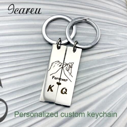 Customized Couples Keychain Boyfriend Girlfriend Keyring Pinky Promise Women Men Keychain Husband Anniversary Valentine Day Gift