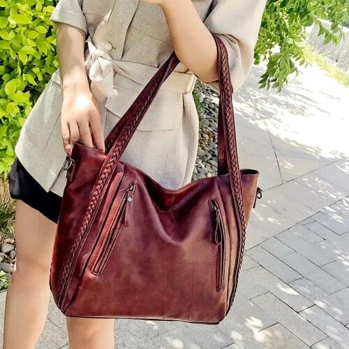 Womens Handbag Shoulder Bag Large Capacity Handbag Black Brown New Brand High Quality Soft Leather Large Pocket Casual Handbag