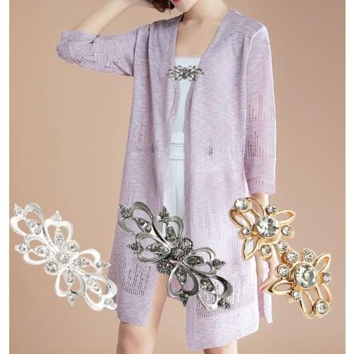 Sweater Shawl Buckles Autumn Winter Sweater Cardigan Clip Ladies Clothing Waist Buckles Childrens School Bag Sewing Buckles