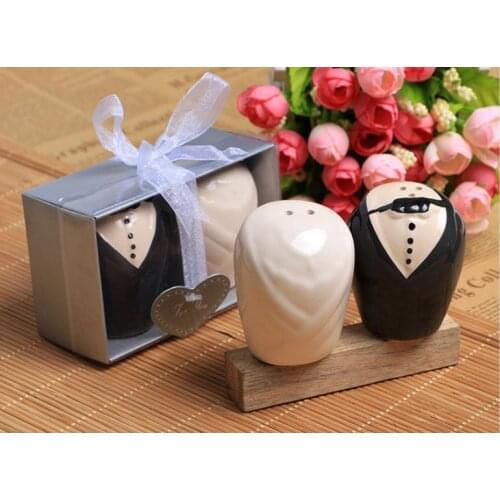 Free shipping High Quality Price 200pcs/lot(100sets) Wedding gift the bride and groom Seasoning Shakers salt pepper shaker SN786