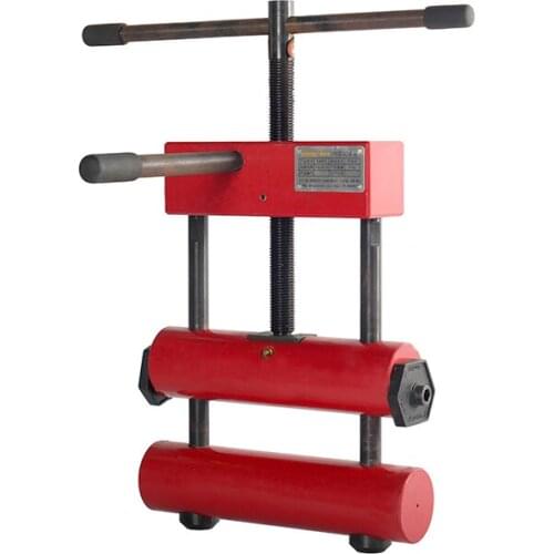 Manual and hydraulic poly and gas pipe squeeze off clamp tool