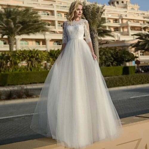 UZN New Arrival Ivory Lace Appliques Wedding Dresses Half Sleeves Vestidos De Novia 2021 Scoop Neck Princess Bride Wedding Gowns