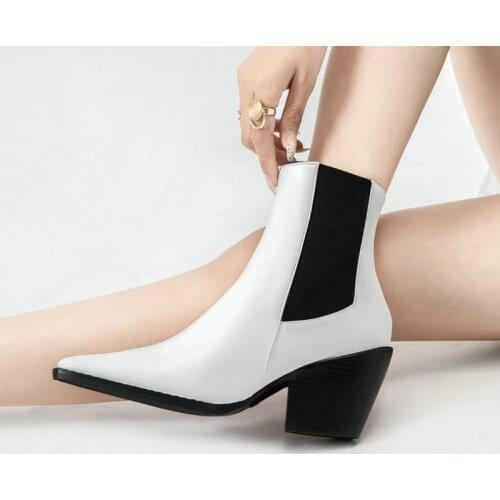 Black White Snake Print Women Chelsea Boots Fashion Pointed Toe Square Heel Short Boots Elastic Band Autumn Winter Womans Shoes