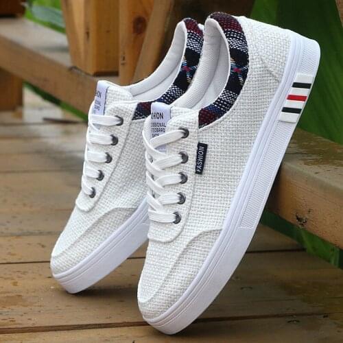 Board Shoe Casual Mens Shoes Trendy Canvas Man White Comfortable Light Weight Old Beijing Cloth Breathabl Linen Shoe655