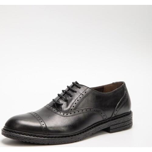 Rowshen Footwear