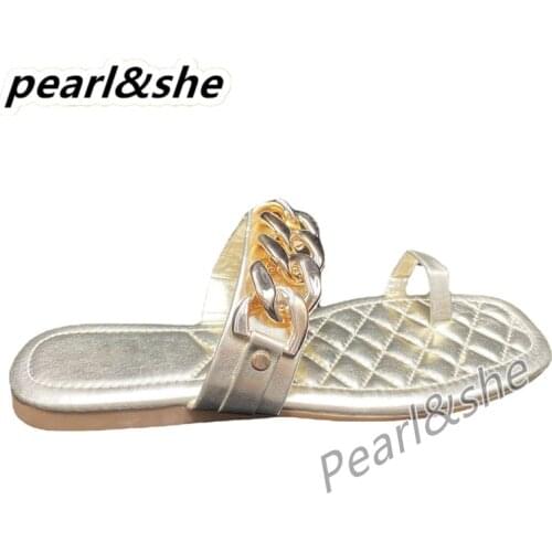 Womens Summer Slippers Fashion Big Metal Chain Outdoors Clip Toes Lady Flats Shoes Slip-on Plus Size NewFemale Sandals