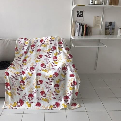 Plant Flowers Leaves Throw Blanket Picnic Travel Blanket Portable Soft Bedspread Microfiber Flannel Blankets for Beds