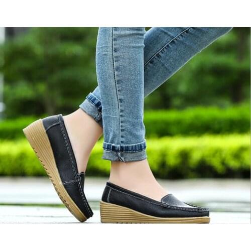New soft bottom Autumn Women Genuine Leather Shoes Women Slip On Loafers Flats Shoes Women Flats Ballet Casual Flat Shoes Female