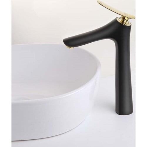 Luxury soild brass bathroom sink faucet cold and hot water mixer faucet basin faucet