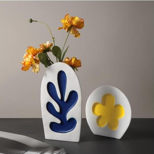 Nordic Creative Vase Ceramic Ornaments Home Livingroom Desktop Figurines Decoration Coffee Table Dried Flower Furnishing Crafts