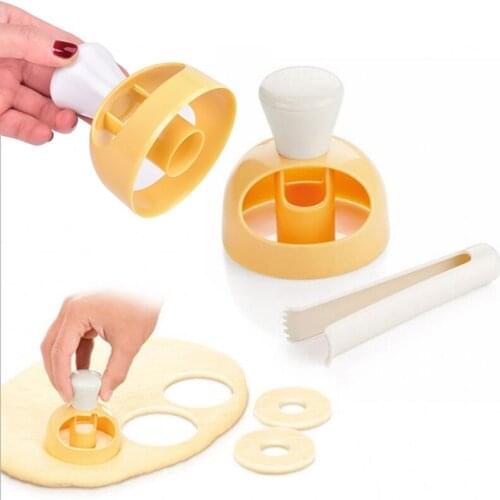 1PC Donut Mold DIY Cake Mould Kitchen Tool Chocolate Biscuit Cake Mold Non-Stick Candy 3D Mold Silicone Donut