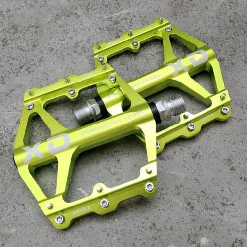 2PCS Universal MTB Bike Pedal 9/16 Inch Spindle Aluminium Alloy Bicycle Pedals CNC Lightweight Cycling Pedal Bike Accessories