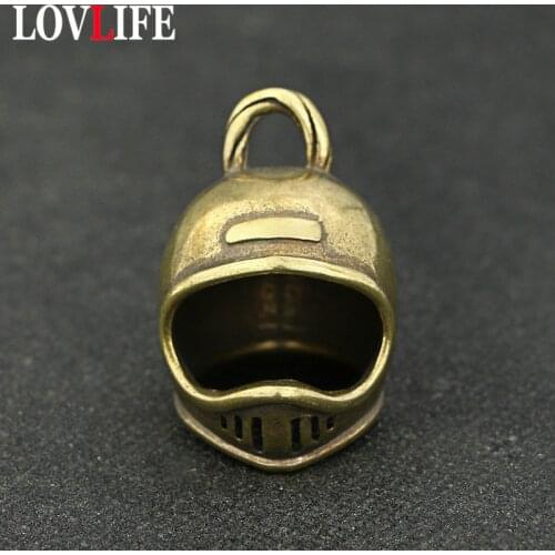 Brass Helmet Keychain Locomotive Knight Helmet Key Ring Pendant Vintage Copper Key Chains Accessories Key Holder Ornament