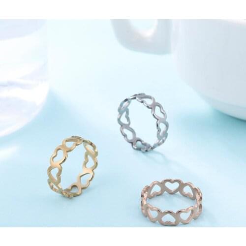 Skyrim Lovely Hollow Heart Ring Stainless Steel Romantic Rose Gold Color Casual Wedding Engagement Rings Jewelry Gift for Women