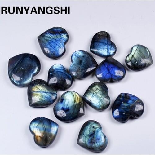 30x30mm Natural Heart Shaped Crystal Stone labrador feldspar Crystal Carved Palm Love Labradorite Healing Gemstones
