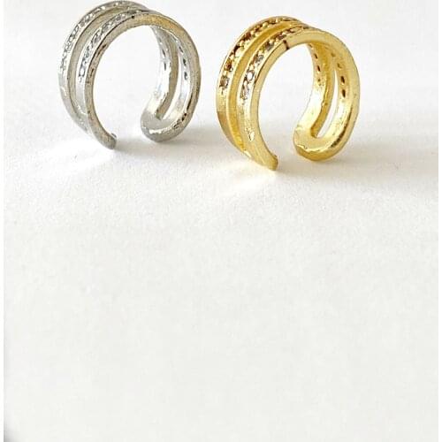 Axexuar Women's Gold Earrings