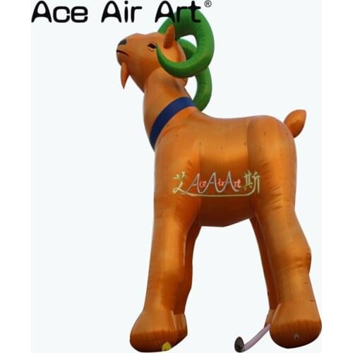 Beautiful huge golden standing inflatable sheep/goat animal replica model with green horn for advertising/festival decoration
